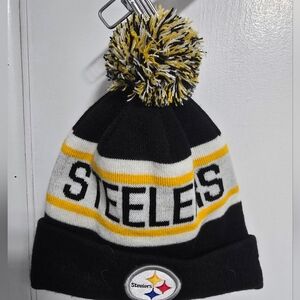 NFL Steelers Black and Yellow Pom-Pom Beanie